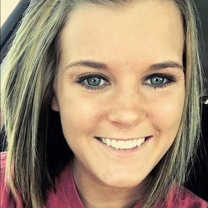 Meet your Posher, Lindsey